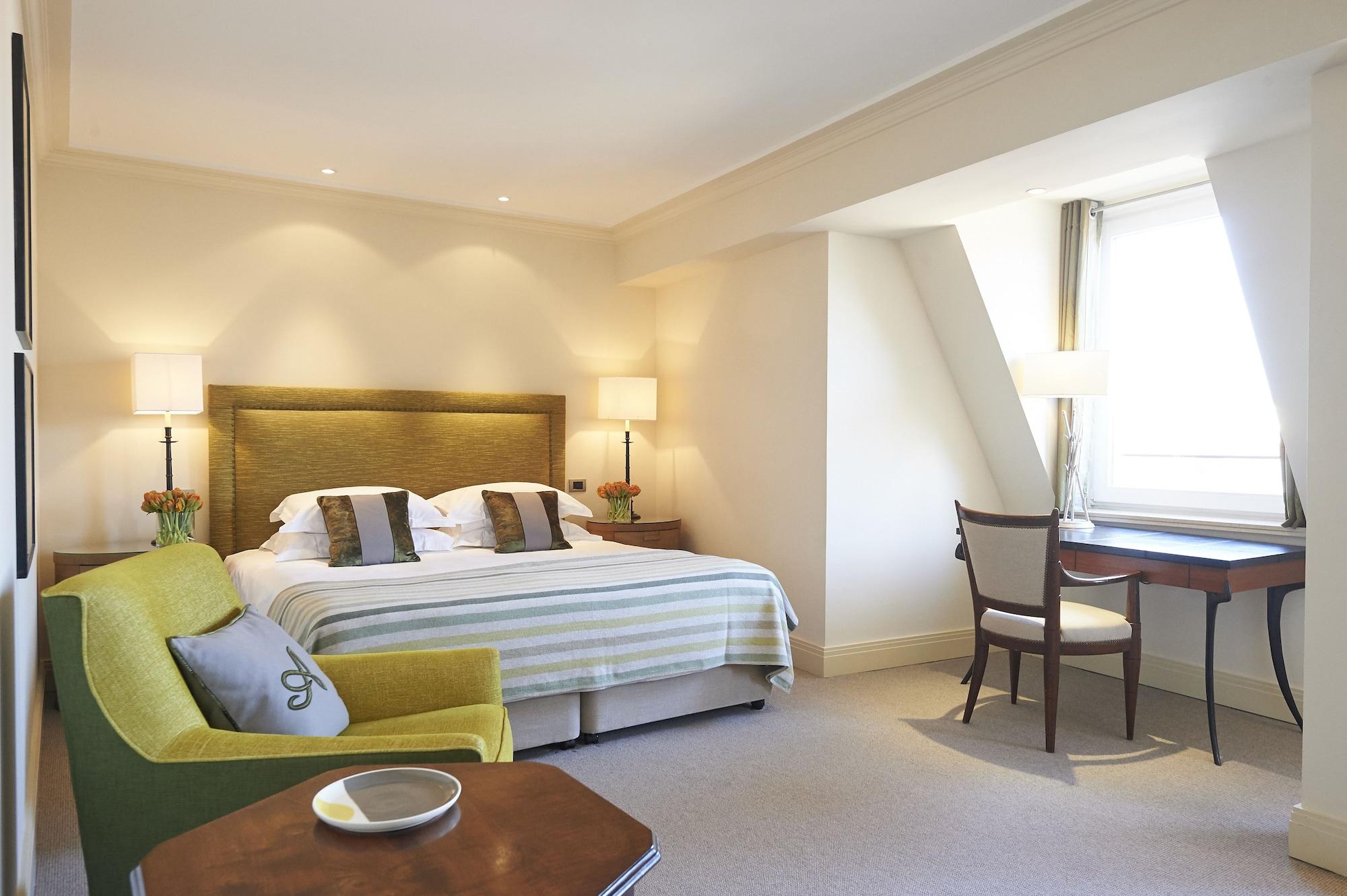 Rocco Amigo Hotel 5*